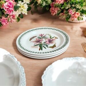 NWOT Portmeirion Botanic Garden Dinner Plates Set of 3 White Floral Design Plate